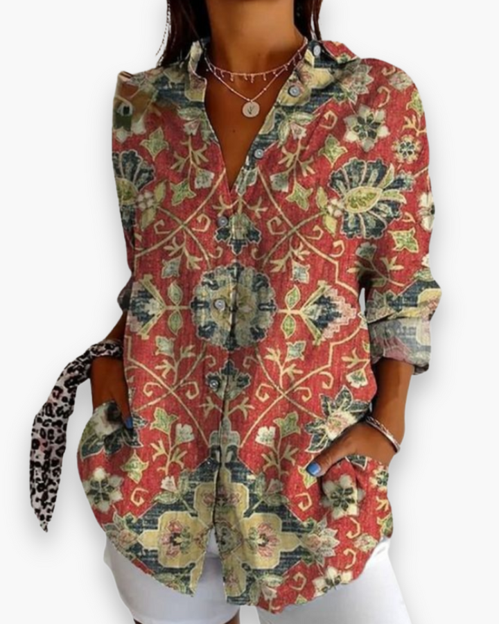 Mode femme: Chemisier imprimé élégant, parfait pour le printemps et l'été. Un haut chic et raffiné.