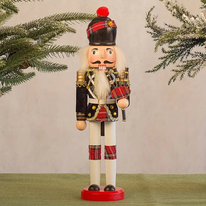 Casse-noisette en bois, soldat décoratif pour ambiance et esprit de Noël à la maison.