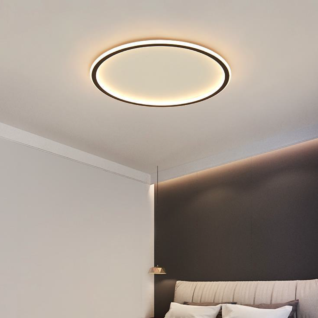 Lampe de plafond LED ronde au design moderne scandinave, luminaire intérieur minimaliste et élégant.