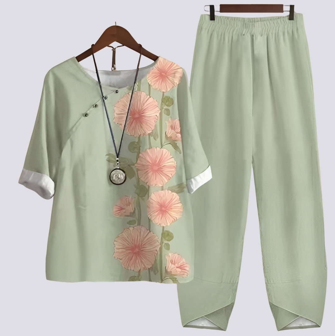 Ensemble femme à motif pour un style casual élégant, idéal pour le confort quotidien et les sorties.
