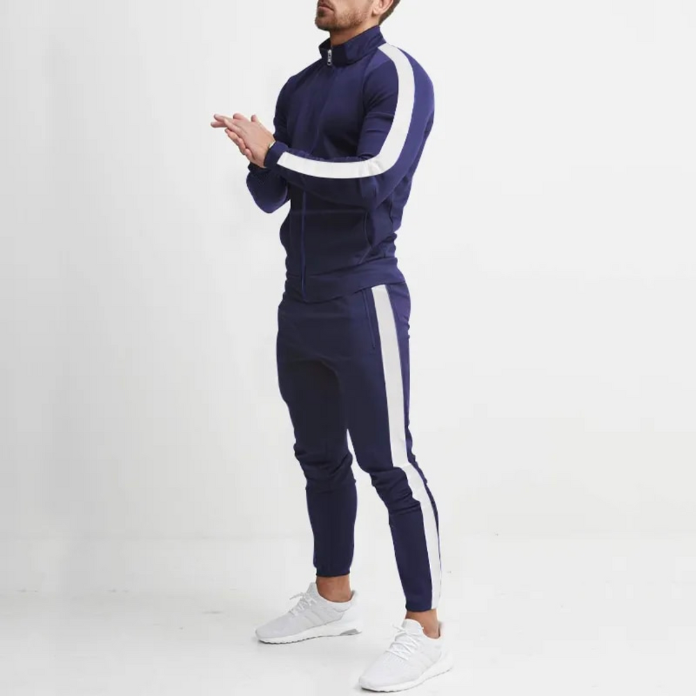 Survêtement homme décontracté gris en polyester, ensemble haut et pantalon de jogging luxe pour le confort.