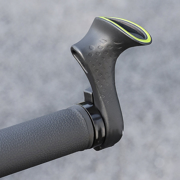 Poignées vélo ergonomiques noires offrant confort supérieur et prise en main anti-douleur pour VTT/route.