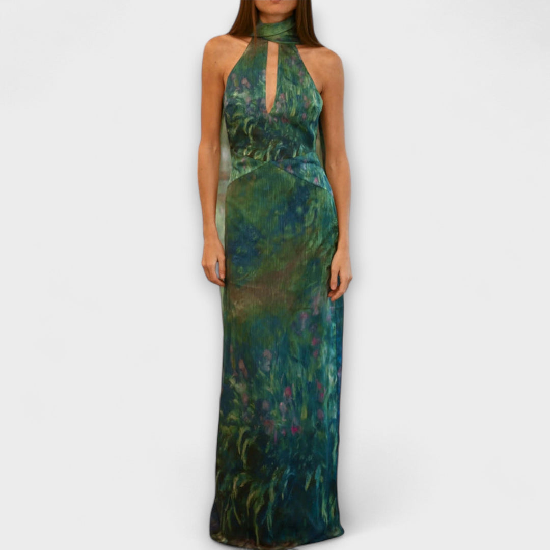 Robe maxi fluide femme à imprimé iris artistique. Élégante, parfaite pour soirée ou événement formel printemps/été.