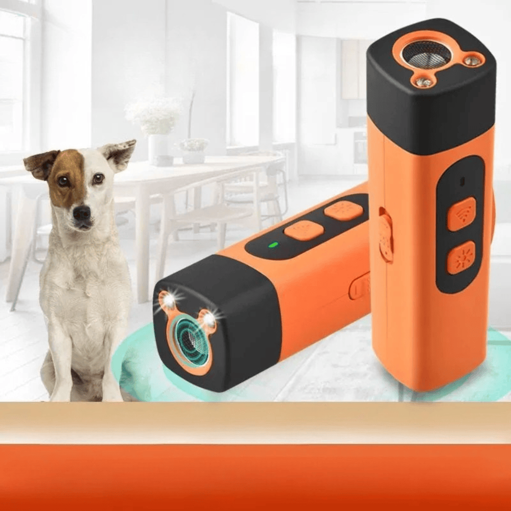 Appareil d'entraînement canin ultrasonique, efficace pour réduire les aboiements excessifs des chiens.