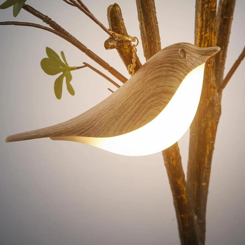 Lampe de table décorative oiseau rétroéclairée. Crée une ambiance chaleureuse et design pour chambre ou salon.