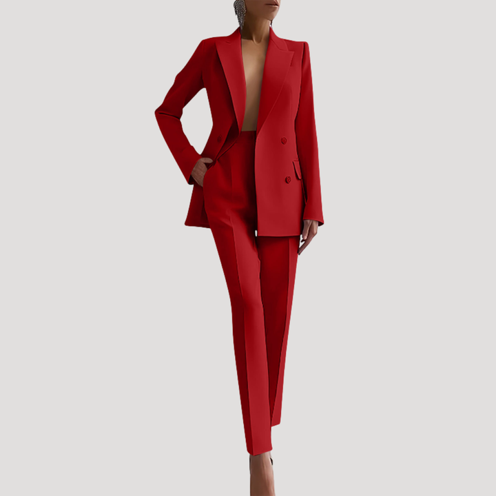 Ensemble tailleur femme élégant, veste et pantalon chic. Idéal bureau ou tenue habillée professionnelle.