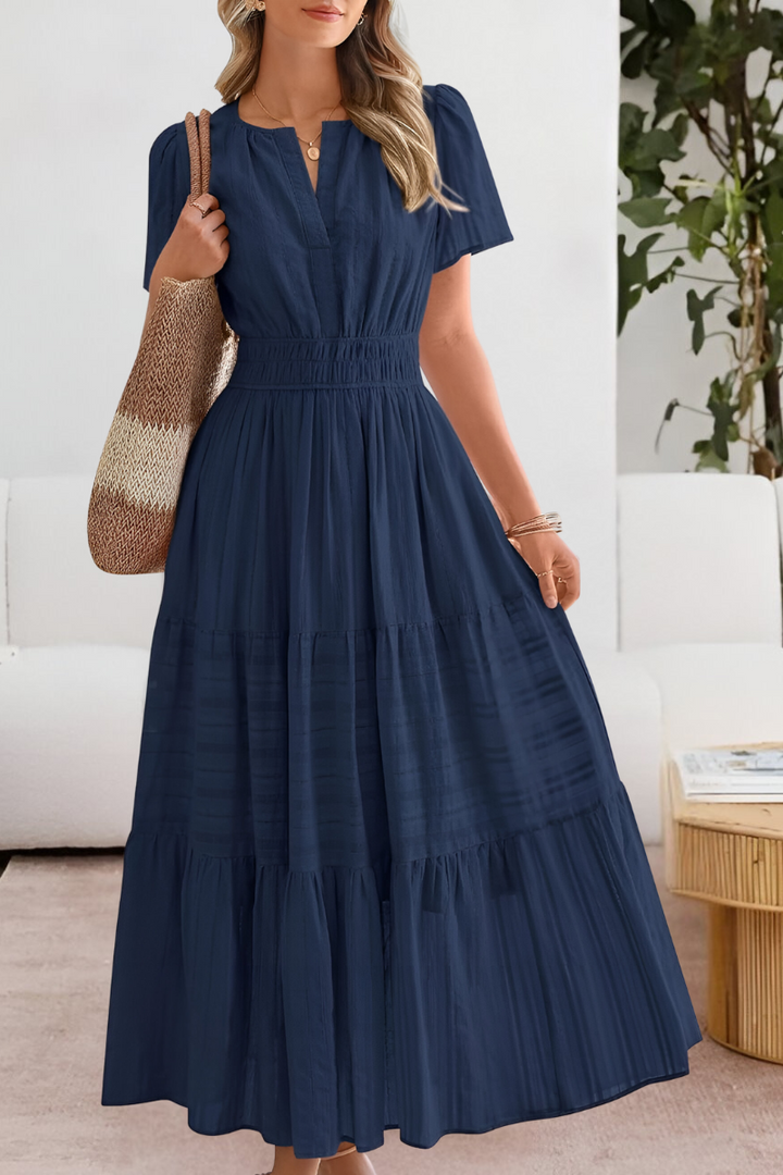 Robe midi fluide femme, élégance bohème décontractée, confort estival, parfaite pour les vacances.