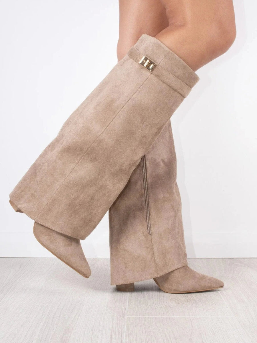 Cuissardes femme confortables à ouverture large, idéales pour la mode automne-hiver.