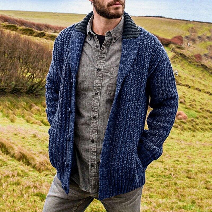 Cardigan homme épais et chaud, style moderne pour l'hiver. Parfait pour un look casual élégant.
