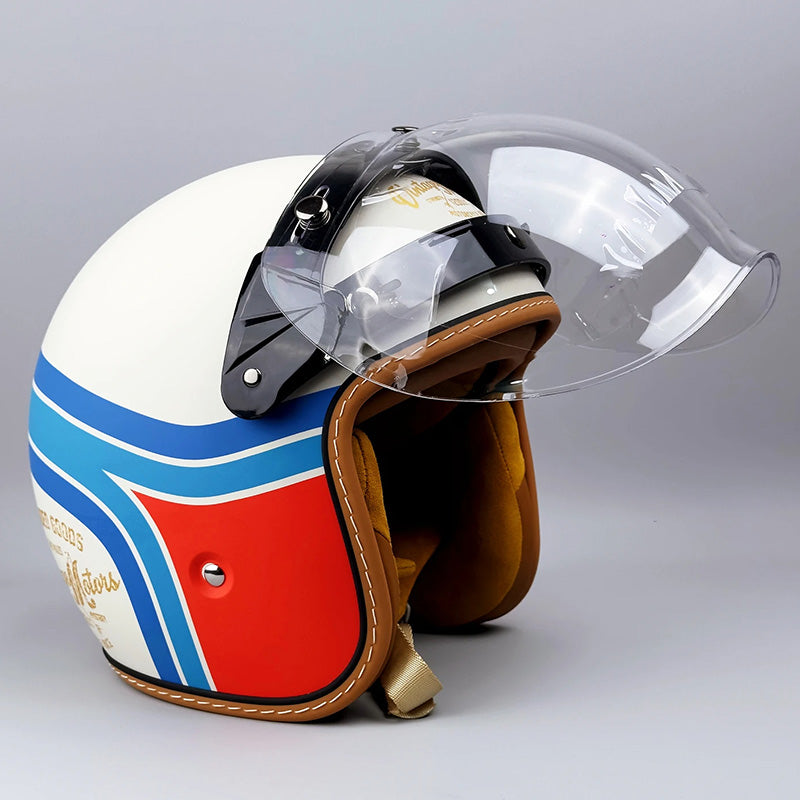 Casque moto homme noir mat au style intemporel, sécurité homologuée DOT & ECE, confort optimal pour motard.