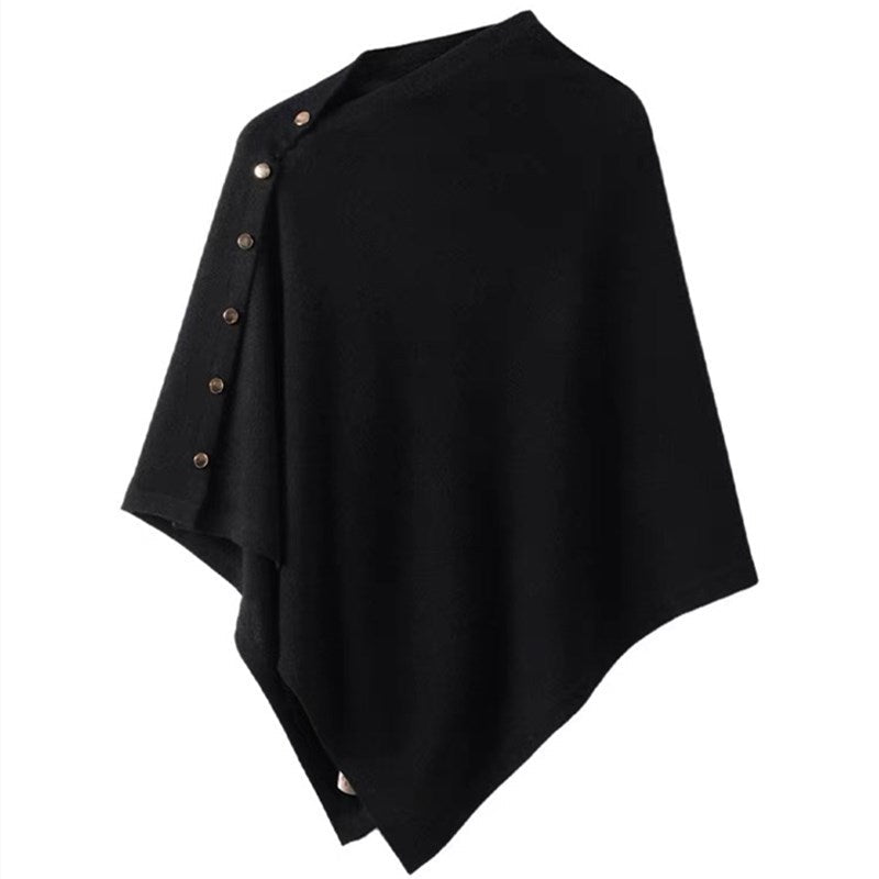 Poncho chic femme avec fermeture boutonnée. Écharpe élégante et mode, parfaite comme couvre-épaule pour femme.