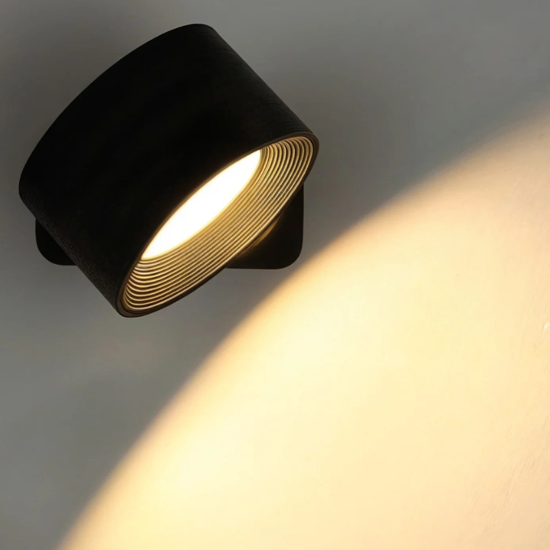 Applique murale LED noire, sans fil, dimmable et rotative. Lampe intérieure design moderne pour une ambiance parfaite.