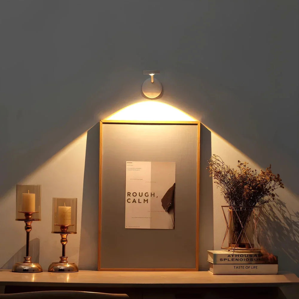 Lampe LED adhésive sans fil. Éclairage intelligent pour ambiance lumineuse, avec capteur de mouvement.