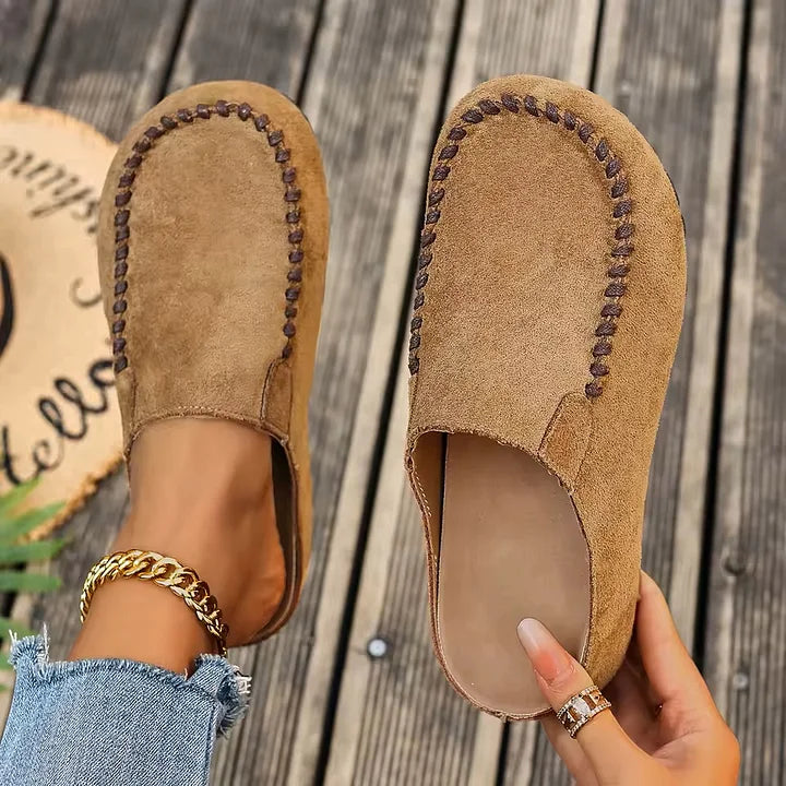 Pantoufles mules vintage rétro pour femmes, confortables et stylées pour un quotidien décontracté élégant.