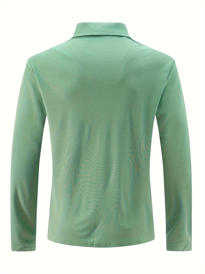 Polo homme manches longues, coupe slim, idéal pour un look quotidien à la fois chic et confortable.