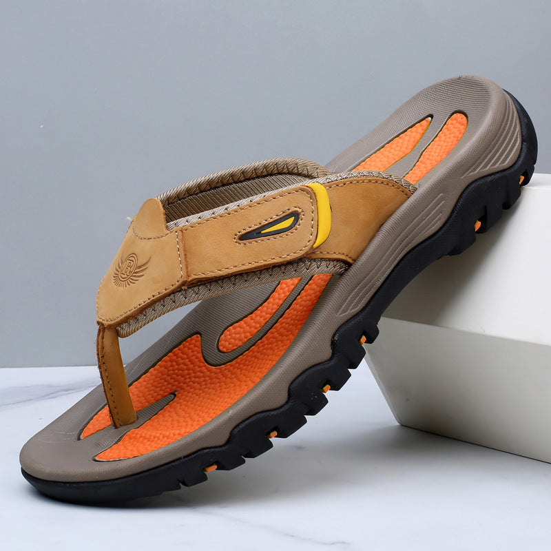 Sandales homme robustes avec maintien latéral renforcé, parfaites pour l'aventure, la randonnée et les loisirs d'été.
