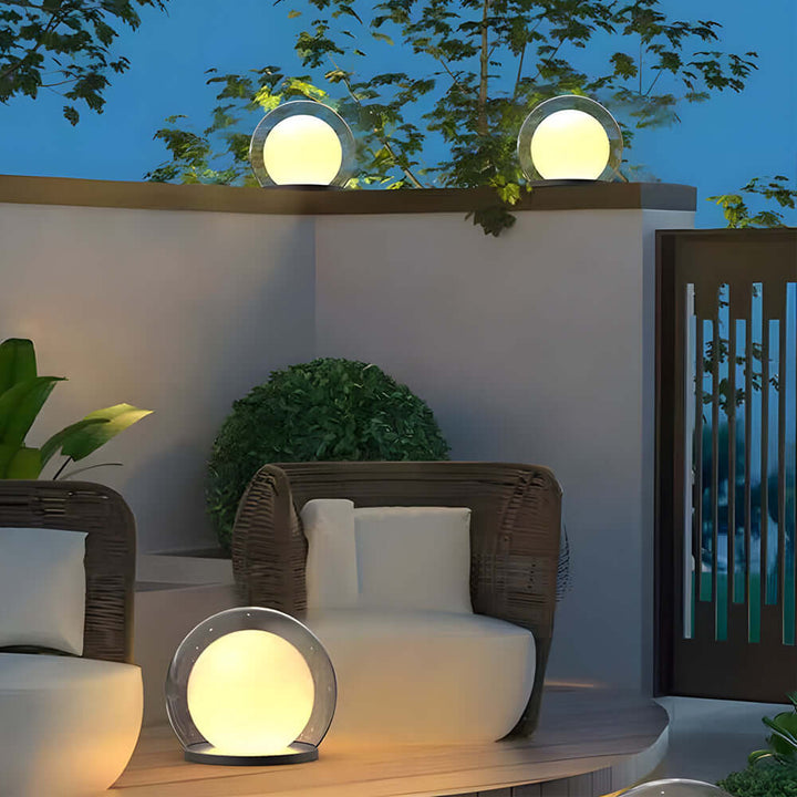Lampe de jardin LED avec piquet. Installation facile, un éclairage extérieur décoratif et pratique.