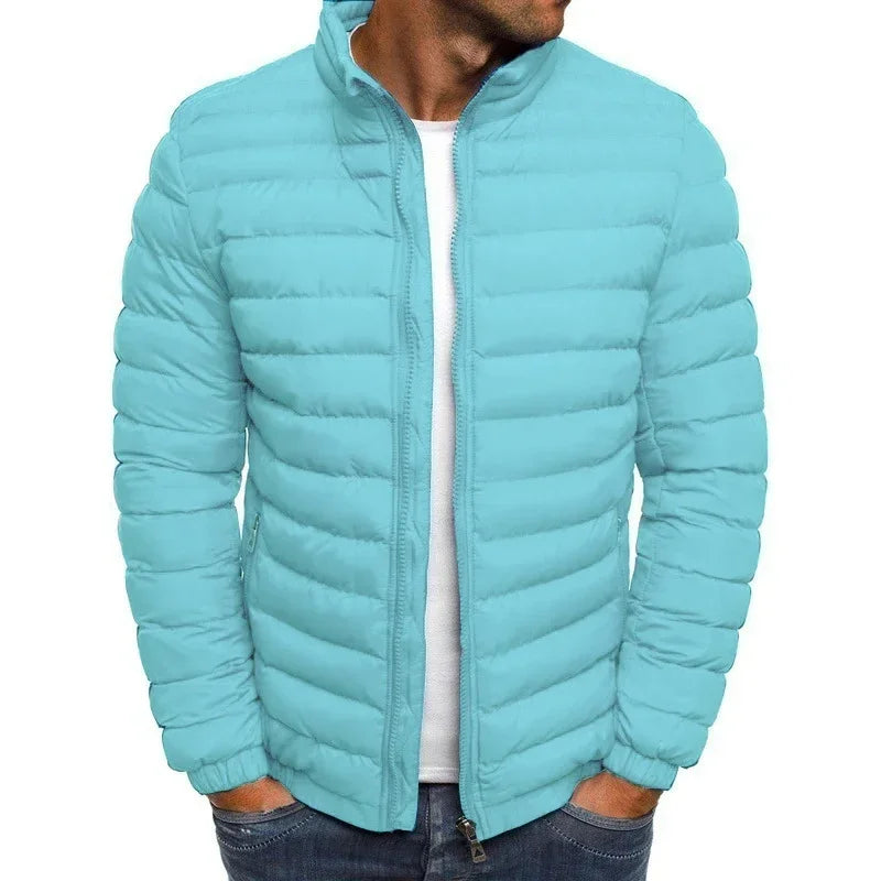 Veste matelassée homme fine, élégante et chaude, idéale pour un style casual moderne mi-saison.