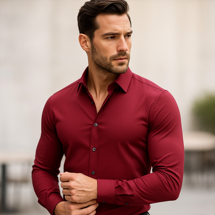 Chemise slim fit homme, silhouette élégante et masculine. Idéale pour un style moderne et affirmé.
