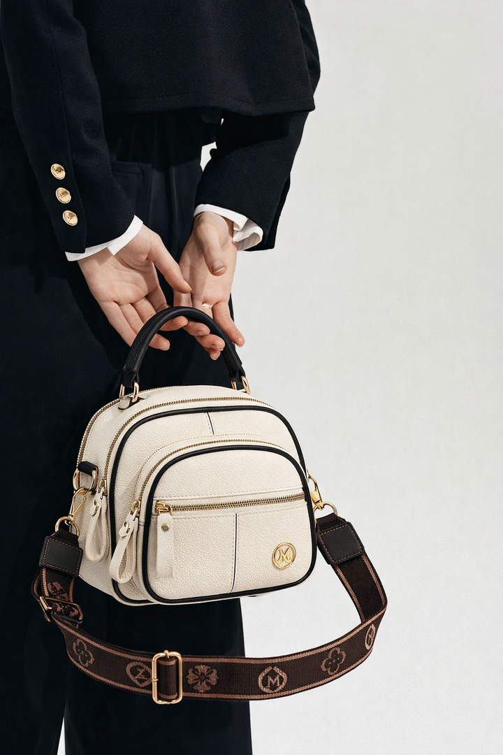 Sac à épaule classique pour femme en cuir PU, élégant et chic, idéal pour le quotidien et les accessoires.