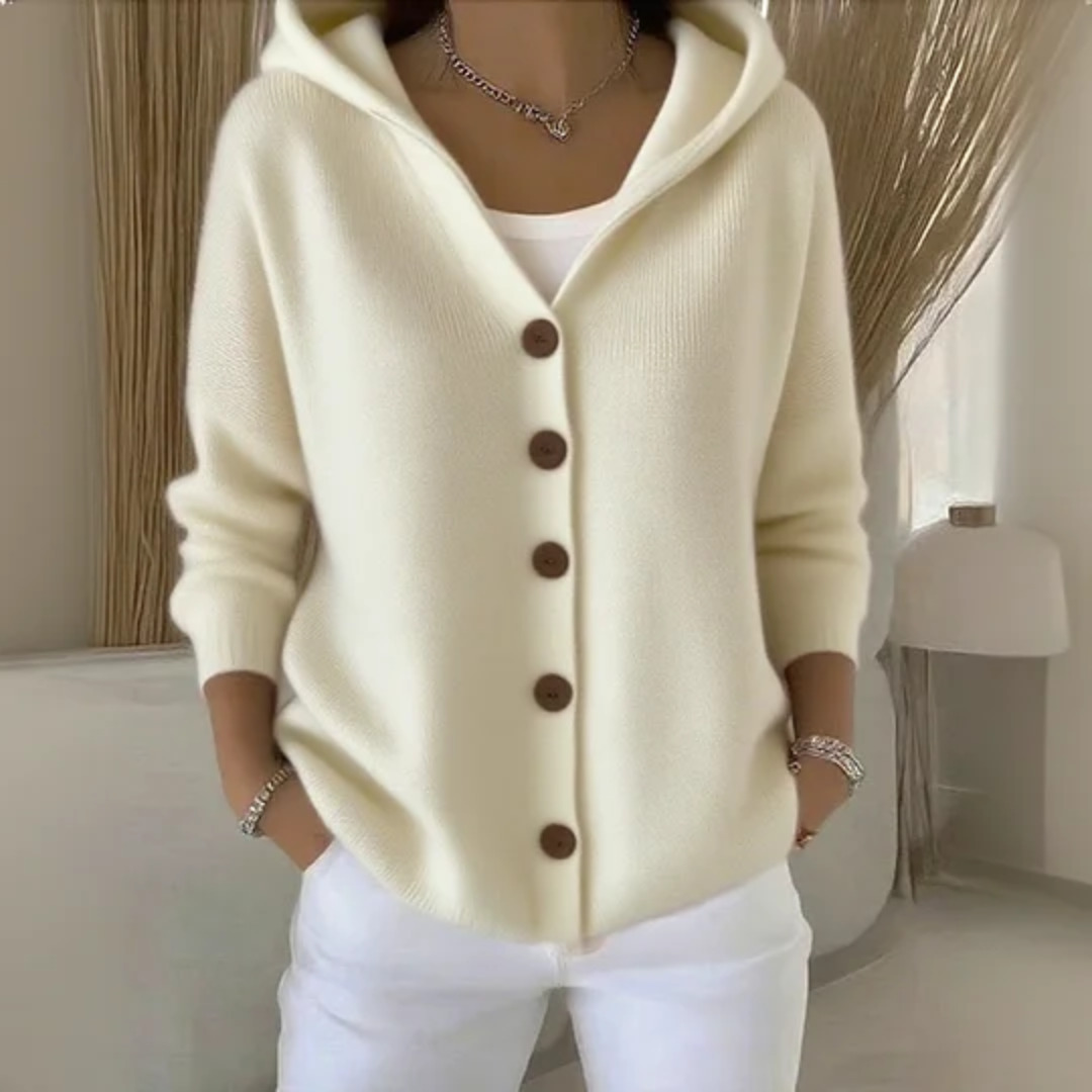 Cardigan femme à capuche Cataleya noir, confortable et chic. Parfait pour un style décontracté et élégant en automne.