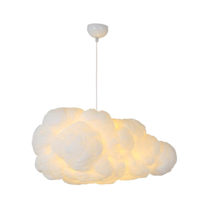 Lampe à nuages Sky Lume créant une ambiance magique, suspension design unique pour décoration intérieure.