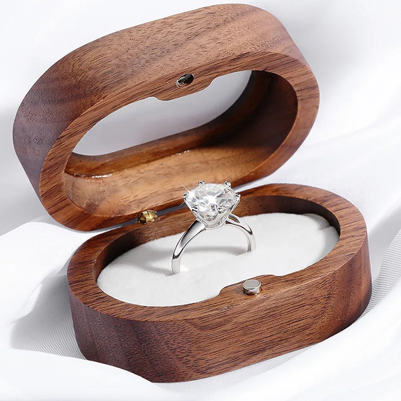 Bijou bague moissanite brillante, taille ronde, pour femme, élégance et éclat garantis.