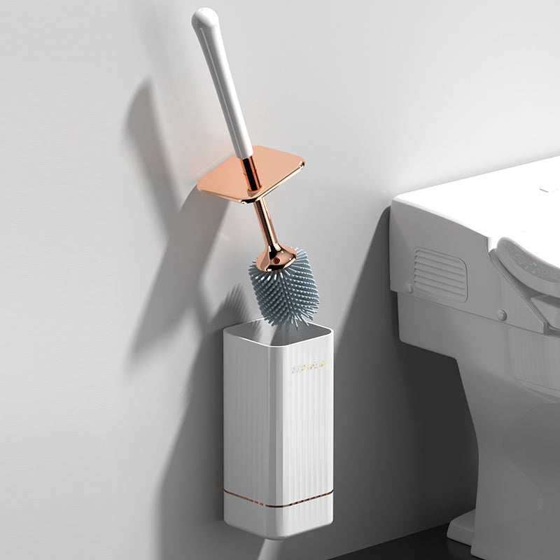 Kit brosse WC au design élégant, essentiel pour l'hygiène et la propreté des toilettes.