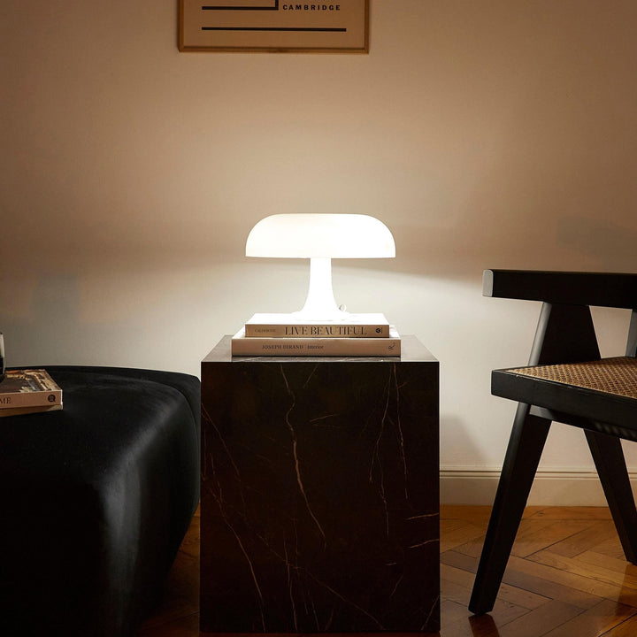 Lampe de table vintage champignon avec variateur, offrant une lumière personnalisable pour l'ambiance.