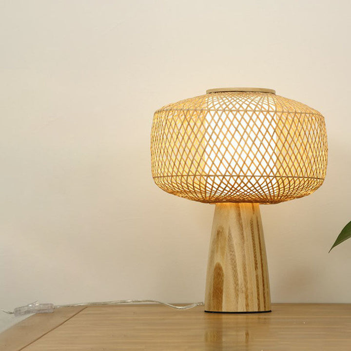 Lampe d'ambiance design avec base en bois, éclairage doux pour décoration intérieure.