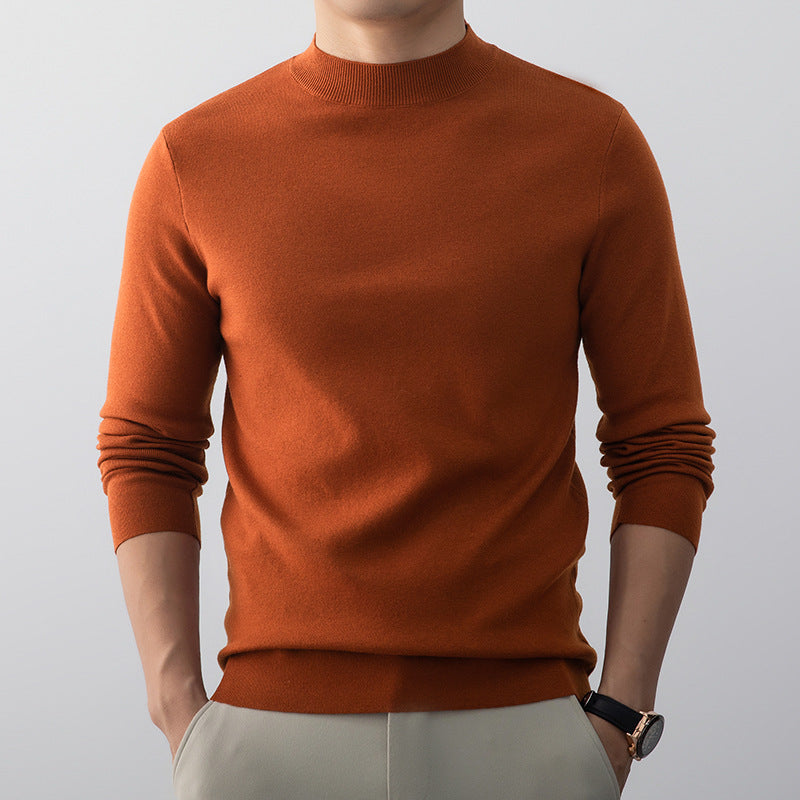 Pull classique homme à manches longues. Confortable et élégant, essentiel pour toute garde-robe.