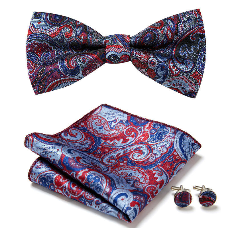 Accessoires homme modernes : nœud papillon floral, pochette et boutons de manchette pour style.