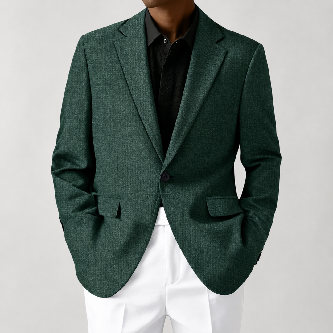 Blazer homme de bureau, coupe structurée pour look professionnel et sophistiqué.