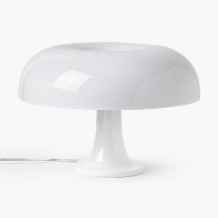 Lampe de table design champignon, ajoutant une ambiance vintage chaleureuse à votre intérieur.