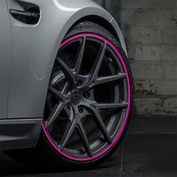 Bande de protection universelle noire pour jantes de voiture, en caoutchouc durable, améliore le style auto.