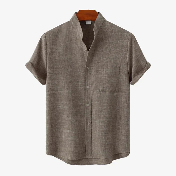 Blouse légère femme, vêtement élégant pour un look chic et décontracté d'été ou de mi-saison.