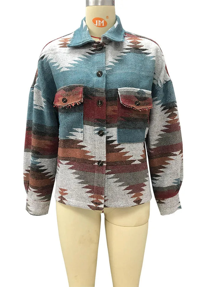 Veste jean femme originale avec col, motif Aztec. Un essentiel mode vintage tendance.