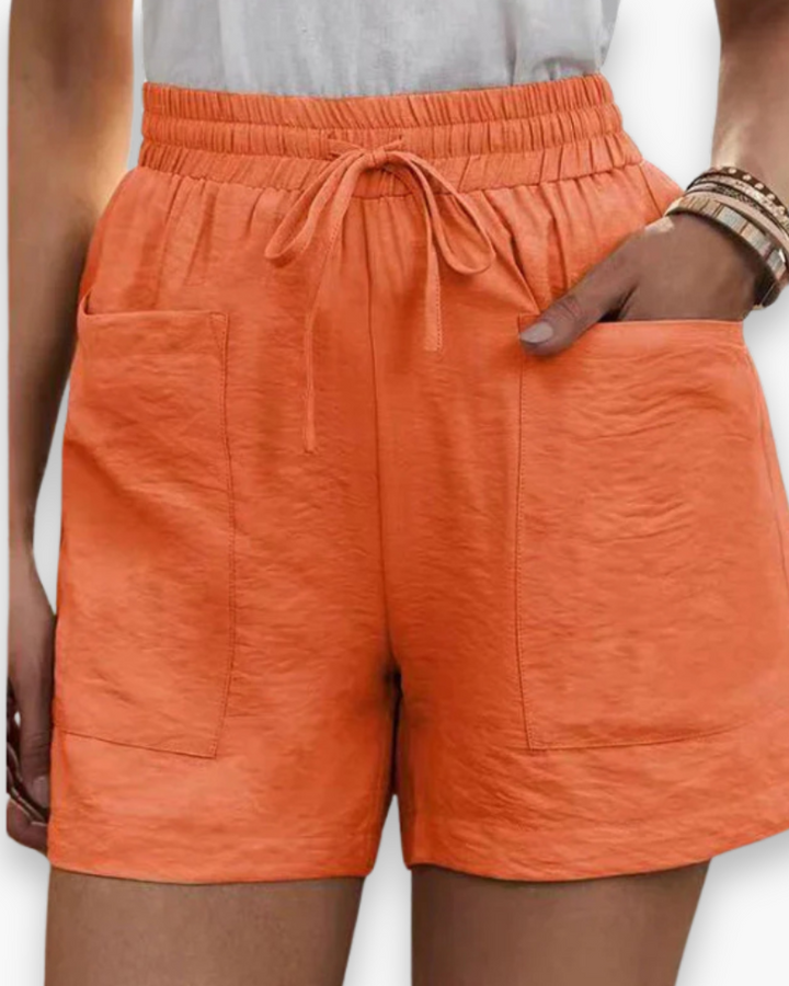 Short femme confortable pour les loisirs, l'été et les journées décontractées.