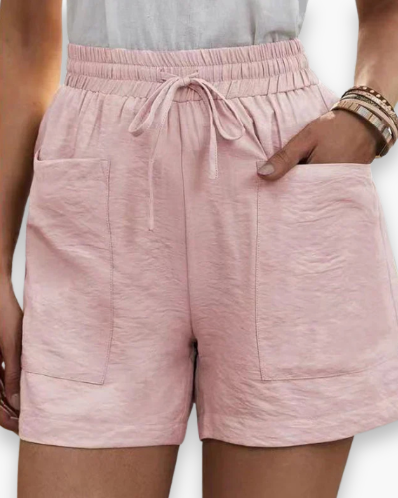 Short femme estival décontracté, idéal pour la plage ou les vacances d'été.