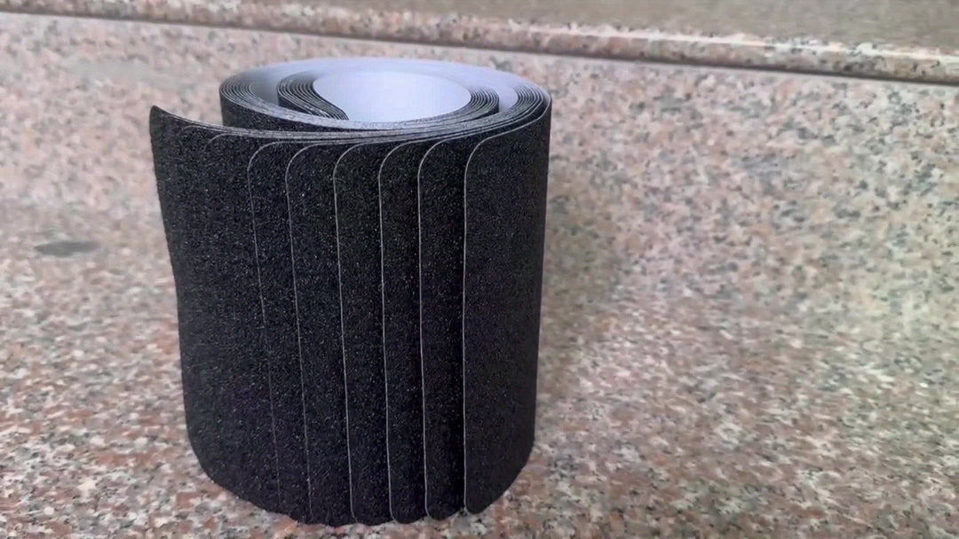 Solution de sécurité domestique: 10 bandes antidérapantes universelles pour escaliers, intérieur et extérieur, contre les glissades.