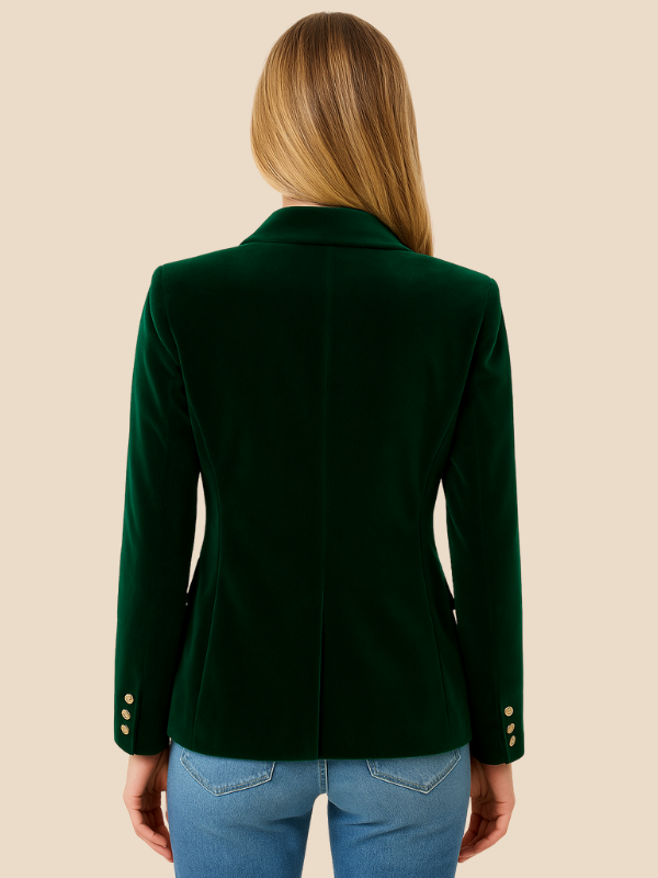 Blazer femme chic, col revers distinctif, parfait pour le bureau et les occasions spéciales.