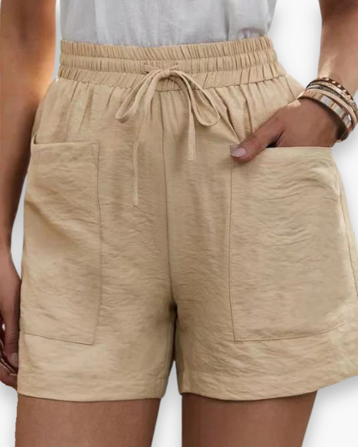 Short femme de loisirs confortable, idéal pour l'été et les vacances.