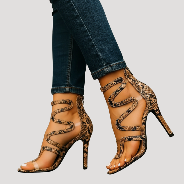 Nu-pieds femme à talons aiguille, lanières serpentin, chaussures de soirée chic pour mode printemps été.