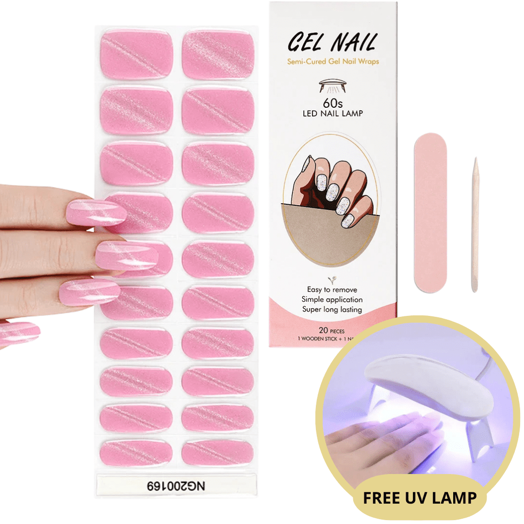 Gros plan sur ongles avec autocollants gel UV brillants. Manucure durable pour femme moderne.