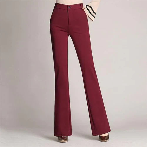 Pantalon femme évasé et extensible Mila, taille haute, noir, offre un confort chic et une silhouette élégante.