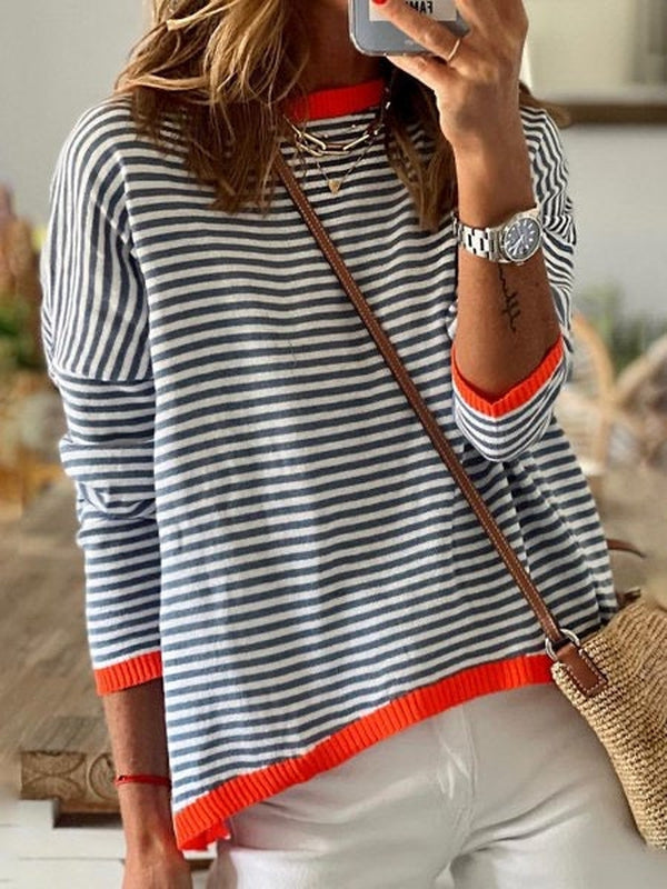 Pull femme rayé bleu et blanc, manches longues, doux et mode, parfait pour l'élégance quotidienne.