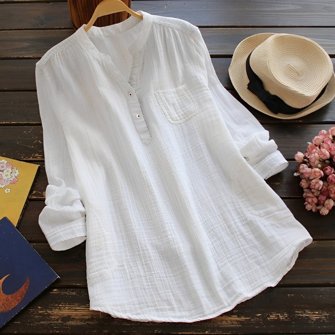 Chemise ample femme très confortable, idéale pour une tenue décontractée et un style intemporel au quotidien.