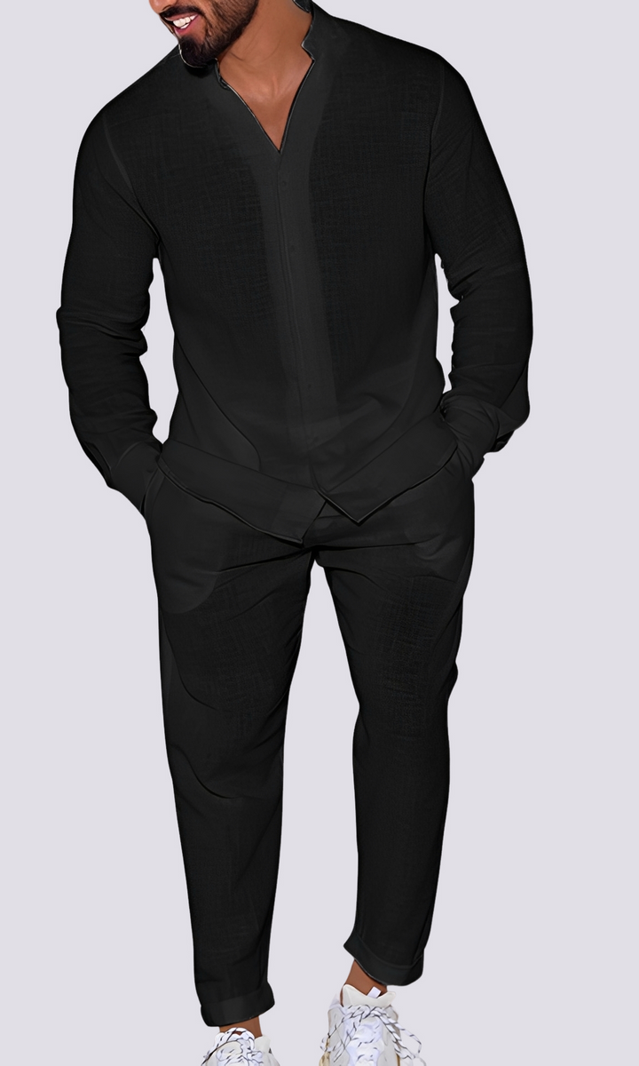 Vêtement de détente homme : ensemble deux pièces gris, conçu pour un confort optimal et un style casual moderne.