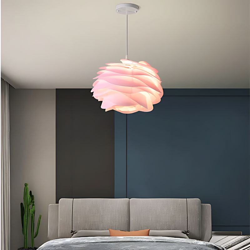 Magnifique lustre en cristal rose, plafonnier LED de luxe, crée une ambiance élégante et un éclairage sophistiqué.