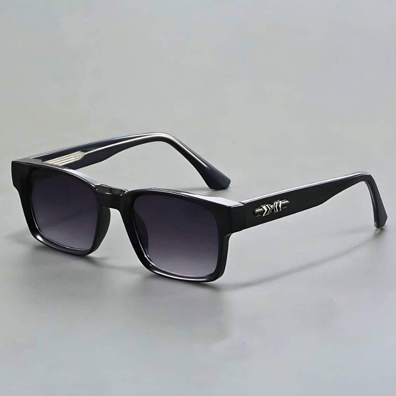 Lunettes de soleil homme carrées, verres polarisés, protection UV pour un confort visuel optimal.
